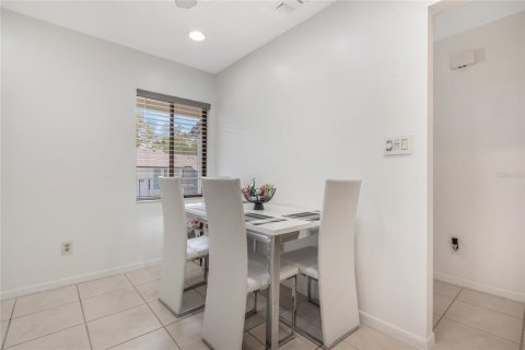Condominio en venta en Altamonte Springs, Florida, 3 dormitorios, 153.57 m2 № 1567578 - foto 15