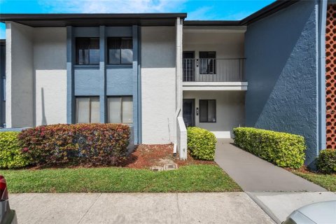 Condominio en venta en Altamonte Springs, Florida, 3 dormitorios, 153.57 m2 № 1567578 - foto 1