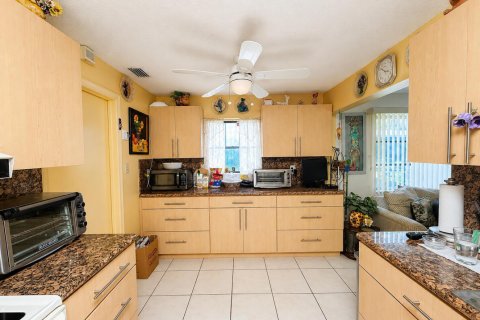 Casa en venta en Plantation, Florida, 2 dormitorios, 148.09 m2 № 2250984 - foto 7