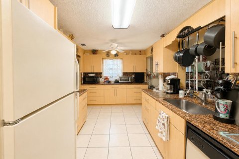 Casa en venta en Plantation, Florida, 2 dormitorios, 148.09 m2 № 2250984 - foto 6