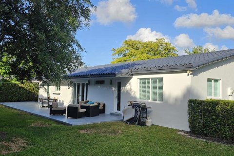 Снять в аренду виллу или дом в Майами, Флорида 3 спальни, 125.88м2, № 2063445 - фото 22