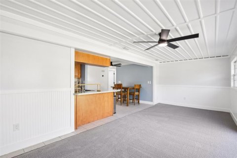 House in Port Charlotte, Florida 2 bedrooms, 114.08 sq.m. № 1813604 - photo 12