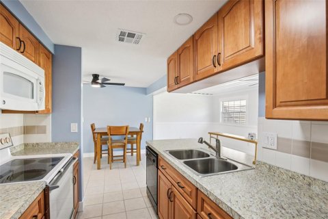 House in Port Charlotte, Florida 2 bedrooms, 114.08 sq.m. № 1813604 - photo 9