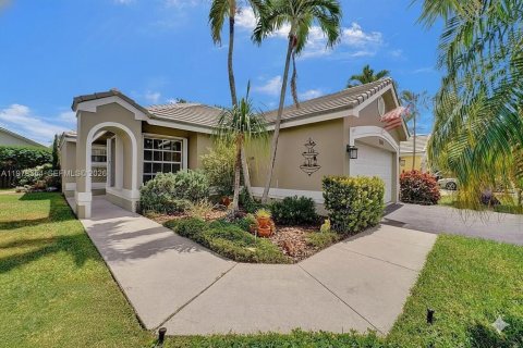 House in Davie, Florida 2 bedrooms, 116.69 sq.m. № 2042147 - photo 30