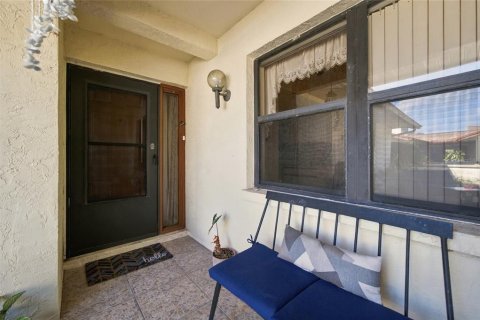 Villa ou maison à vendre à Bradenton, Floride: 3 chambres, 176.14 m2 № 2436769 - photo 5