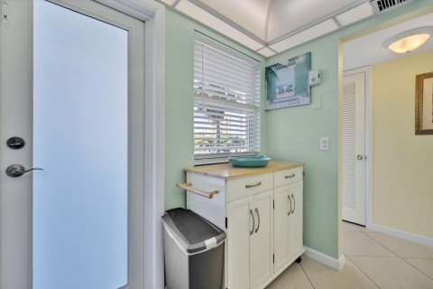 Condominio en venta en Pompano Beach, Florida, 2 dormitorios, 102.19 m2 № 2192566 - foto 17
