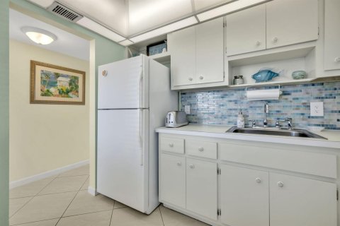 Condominio en venta en Pompano Beach, Florida, 2 dormitorios, 102.19 m2 № 2192566 - foto 16