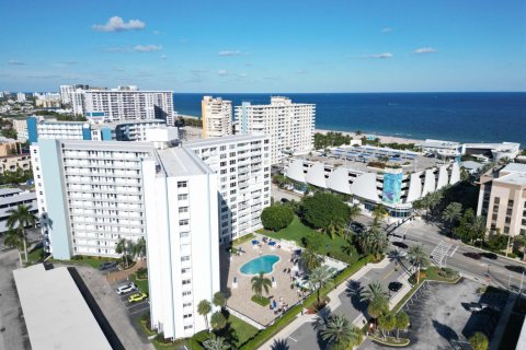Condominio en venta en Pompano Beach, Florida, 2 dormitorios, 102.19 m2 № 2192566 - foto 25