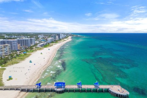 Condominio en venta en Pompano Beach, Florida, 2 dormitorios, 102.19 m2 № 2192566 - foto 27
