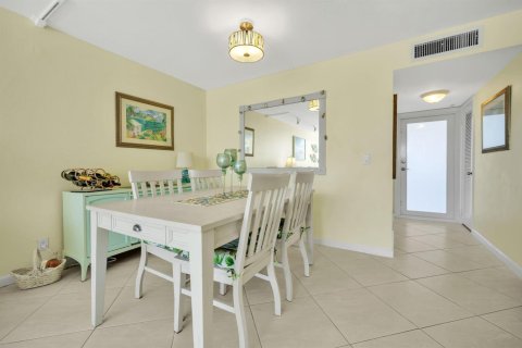 Condominio en venta en Pompano Beach, Florida, 2 dormitorios, 102.19 m2 № 2192566 - foto 19