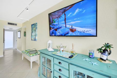 Condominio en venta en Pompano Beach, Florida, 2 dormitorios, 102.19 m2 № 2192566 - foto 24