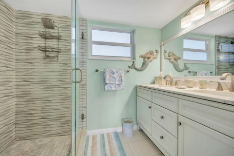 Condominio en venta en Pompano Beach, Florida, 2 dormitorios, 102.19 m2 № 2192566 - foto 11