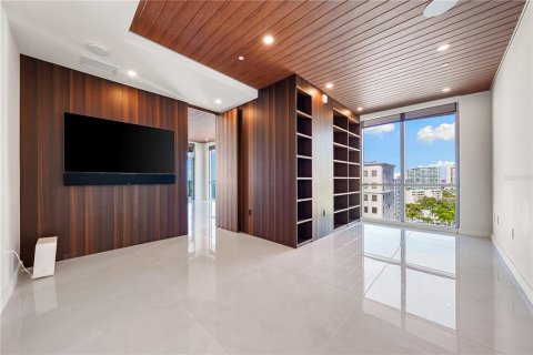 Condo in Sarasota, Florida, 4 bedrooms  № 2093138 - photo 22