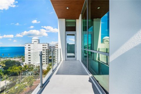 Condo in Sarasota, Florida, 4 bedrooms  № 2093138 - photo 30