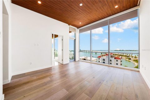 Condo in Sarasota, Florida, 4 bedrooms  № 2093138 - photo 24