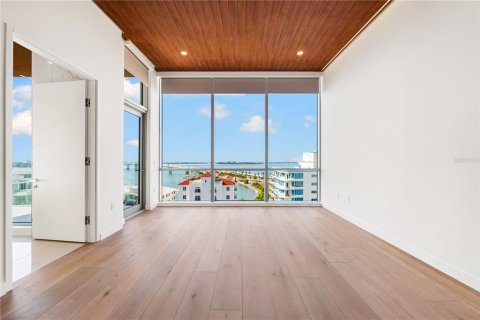 Condo in Sarasota, Florida, 4 bedrooms  № 2093138 - photo 23
