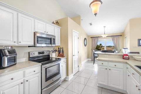 Купить виллу или дом в Клермон, Флорида 10 комнат, 170.01м2, № 2132742 - фото 7