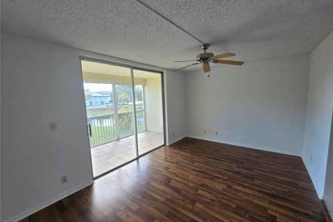 Купить кондоминиум в Маргит, Флорида 3 комнаты, 90.12м2, № 2153955 - фото 12