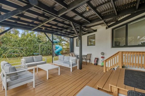 Casa en venta en Palmetto Bay, Florida, 3 dormitorios, 172.71 m2 № 2008504 - foto 21