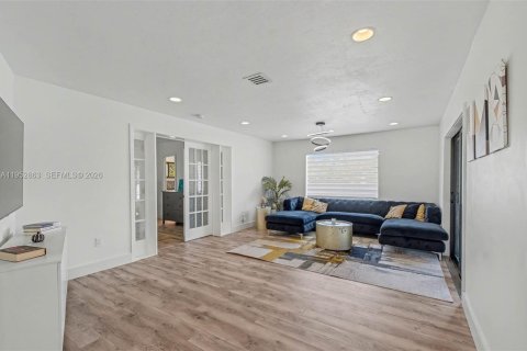 Casa en venta en Palmetto Bay, Florida, 3 dormitorios, 172.71 m2 № 2008504 - foto 9