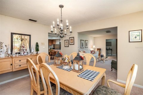 House in Palmetto, Florida 4 bedrooms, 240.8 sq.m. № 1911099 - photo 10