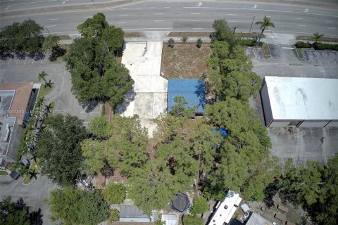 Propiedad comercial en venta en Greenacres, Florida № 1864869 - foto 30
