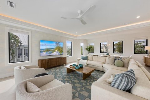 Villa ou maison à vendre à Holmes Beach, Floride: 4 chambres, 335.66 m2 № 2143550 - photo 15