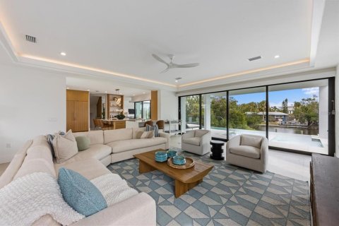 Villa ou maison à vendre à Holmes Beach, Floride: 4 chambres, 335.66 m2 № 2143550 - photo 13