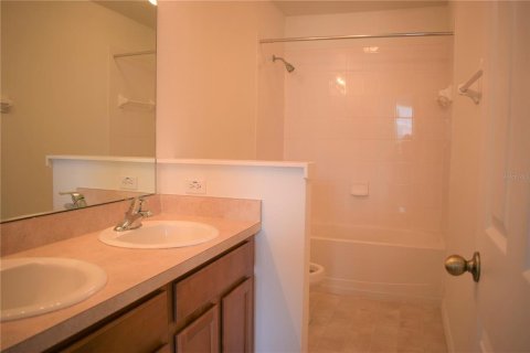Adosado en alquiler en Orlando, Florida, 3 dormitorios, 173.91 m2 № 1912052 - foto 8
