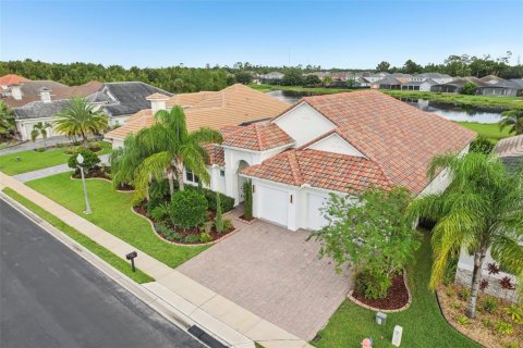 Casa en venta en Davenport, Florida, 4 dormitorios, 249.07 m2 № 1899009 - foto 3