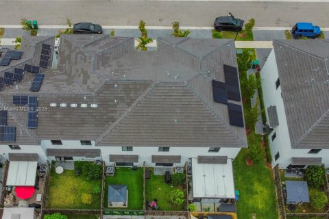 Touwnhouse à vendre à Homestead, Floride: 3 chambres, 142.14 m2 № 1825613 - photo 11
