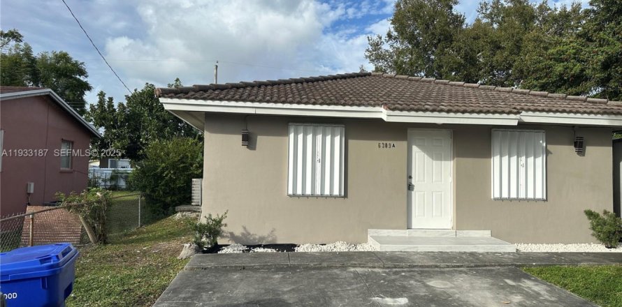 Apartamento en Hollywood, Florida 2 dormitorios, 184.04 m2 № 1991915