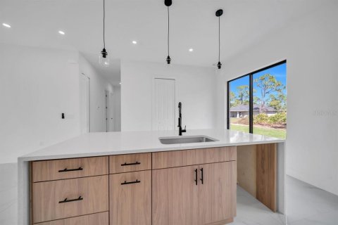 Casa en venta en Lehigh Acres, Florida, 3 dormitorios, 98.2 m2 № 2166655 - foto 13
