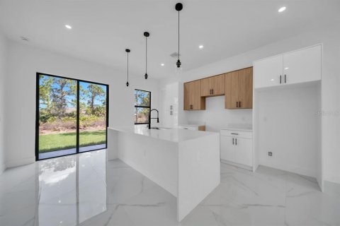 Casa en venta en Lehigh Acres, Florida, 3 dormitorios, 98.2 m2 № 2166655 - foto 6