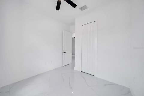 Casa en venta en Lehigh Acres, Florida, 3 dormitorios, 98.2 m2 № 2166655 - foto 18