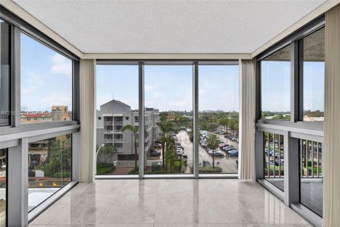 Copropriété à vendre à Miami Beach, Floride: 2 chambres, 152.82 m2 № 2406070 - photo 4