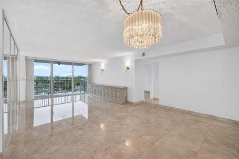 Copropriété à vendre à Miami Beach, Floride: 2 chambres, 152.82 m2 № 2406070 - photo 5