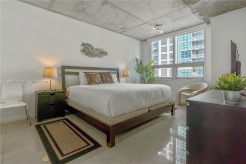 Condominio en alquiler en Miami, Florida, 1 dormitorio, 71.63 m2 № 2060027 - foto 13
