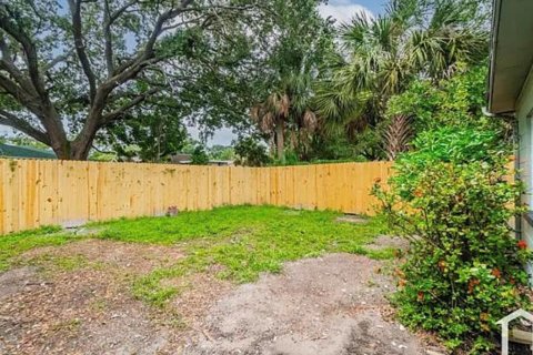 Villa ou maison à louer à Tampa, Floride: 4 chambres, 159.42 m2 № 2208308 - photo 23