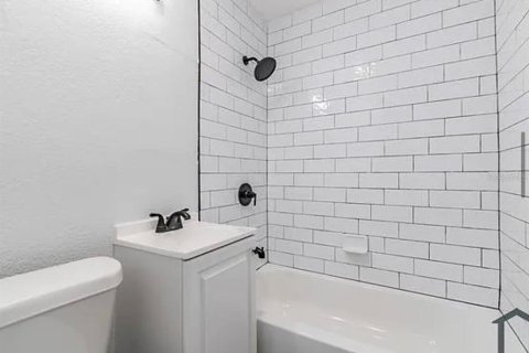 Villa ou maison à louer à Tampa, Floride: 4 chambres, 159.42 m2 № 2208308 - photo 10
