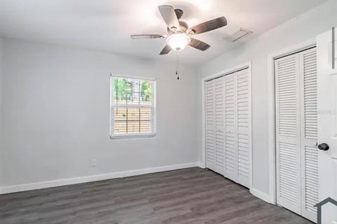 Villa ou maison à louer à Tampa, Floride: 4 chambres, 159.42 m2 № 2208308 - photo 8