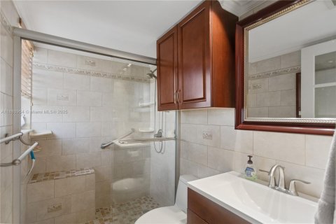 Condominio en venta en Hollywood, Florida, 1 dormitorio, 78.97 m2 № 1922122 - foto 25