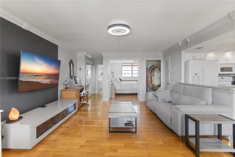 Condominio en venta en Hollywood, Florida, 1 dormitorio, 78.97 m2 № 1922122 - foto 26