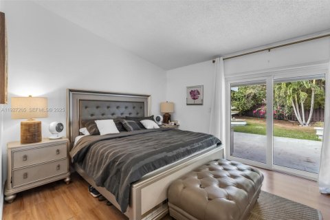 Купить виллу или дом в Майами, Флорида 4 спальни, 164.99м2, № 1986298 - фото 13