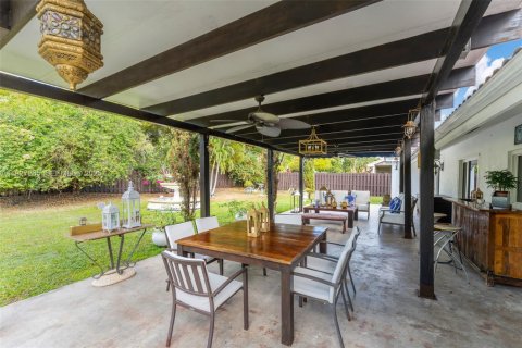 Купить виллу или дом в Майами, Флорида 4 спальни, 164.99м2, № 1986298 - фото 19