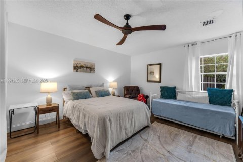 Купить виллу или дом в Майами, Флорида 4 спальни, 164.99м2, № 1986298 - фото 11