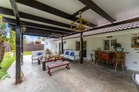 Купить виллу или дом в Майами, Флорида 4 спальни, 164.99м2, № 1986298 - фото 20