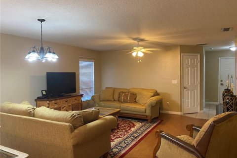 Casa en alquiler en Orlando, Florida, 3 dormitorios, 158.31 m2 № 1883571 - foto 5