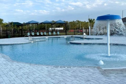 House in Poinciana, Florida 4 bedrooms, 174.28 sq.m. № 1655600 - photo 19