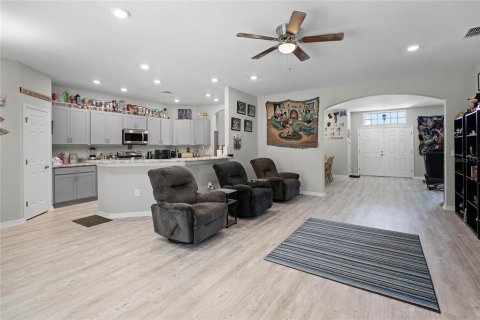 Casa en venta en Mulberry, Florida, 4 dormitorios, 220.18 m2 № 1906320 - foto 10